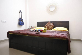 Casa De Vacacion@Gurgaon- 5 Min. From DLF CyberHub, Sector 8